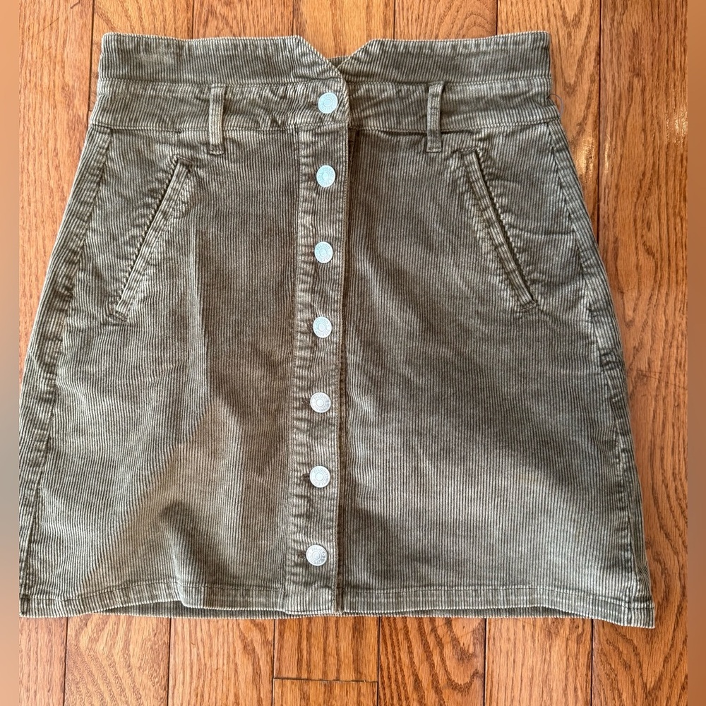 Pilcro Corduroy Mini Skirt Size 6 Green by Anthropologie Button Closure